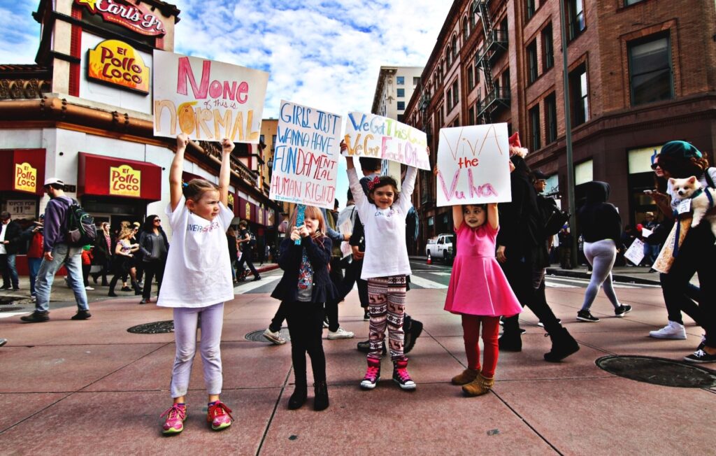 Children demonstrating for women rights.